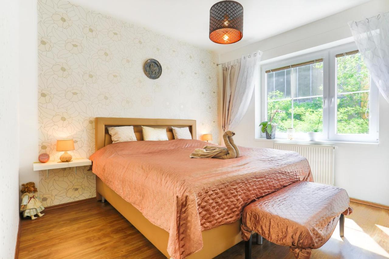 Apartment Carla การ์โลวีวารี ภายนอก รูปภาพ